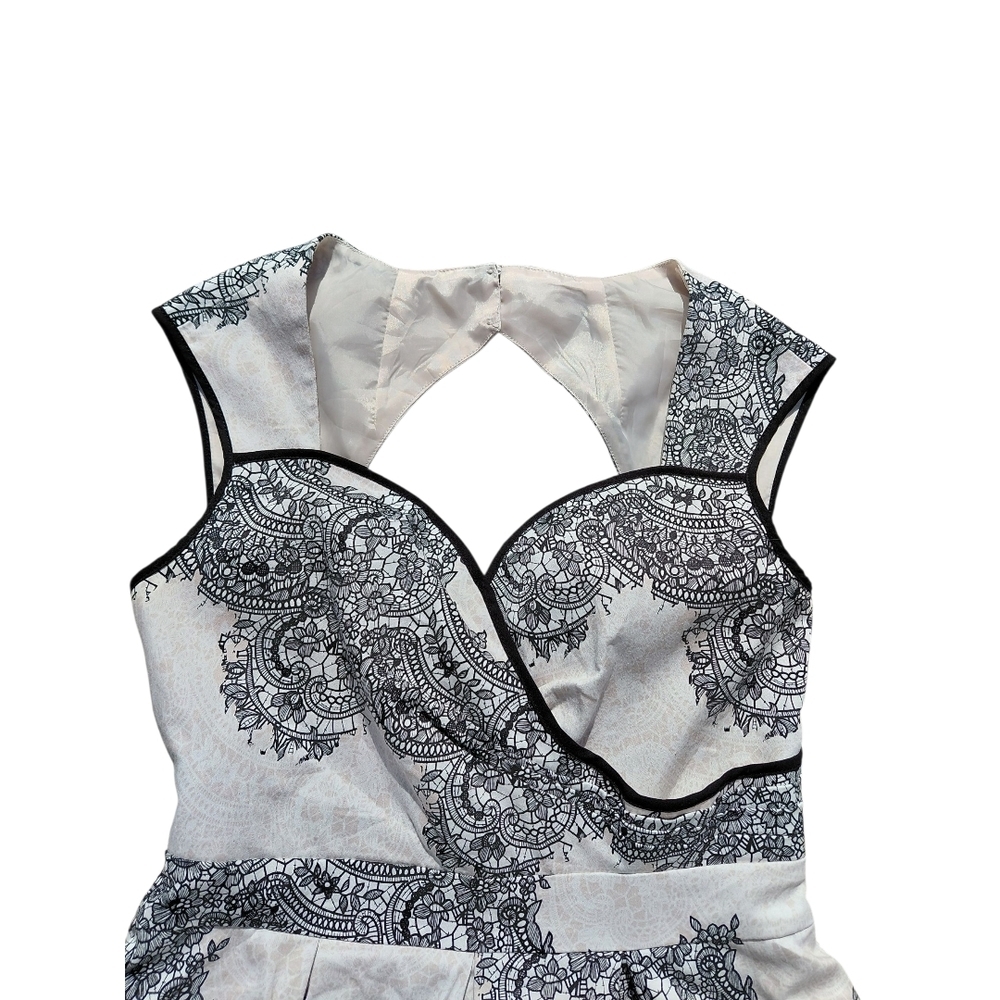 Cleo Black Cream Fit and Flare Cocktail Dress - Picture 5 of 9